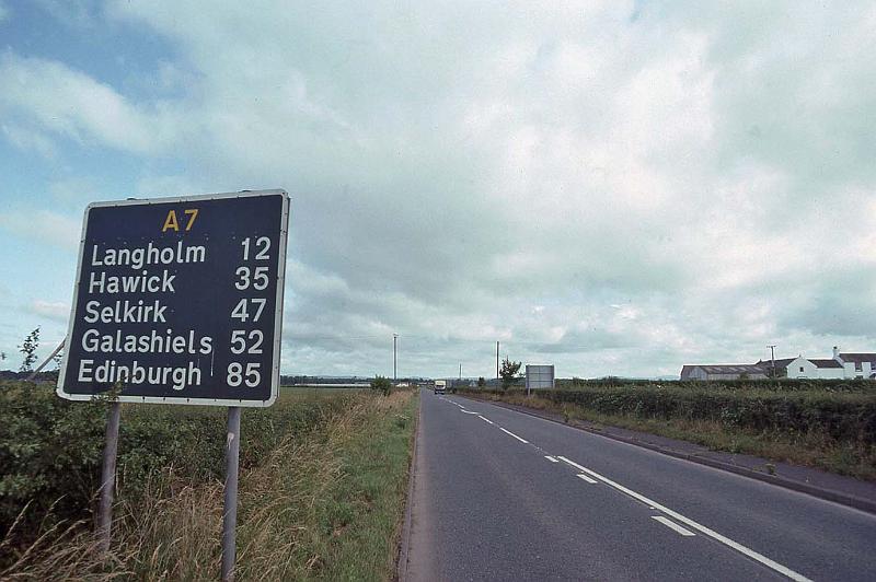 WT 3100 349-11 UK-3 1992.jpg